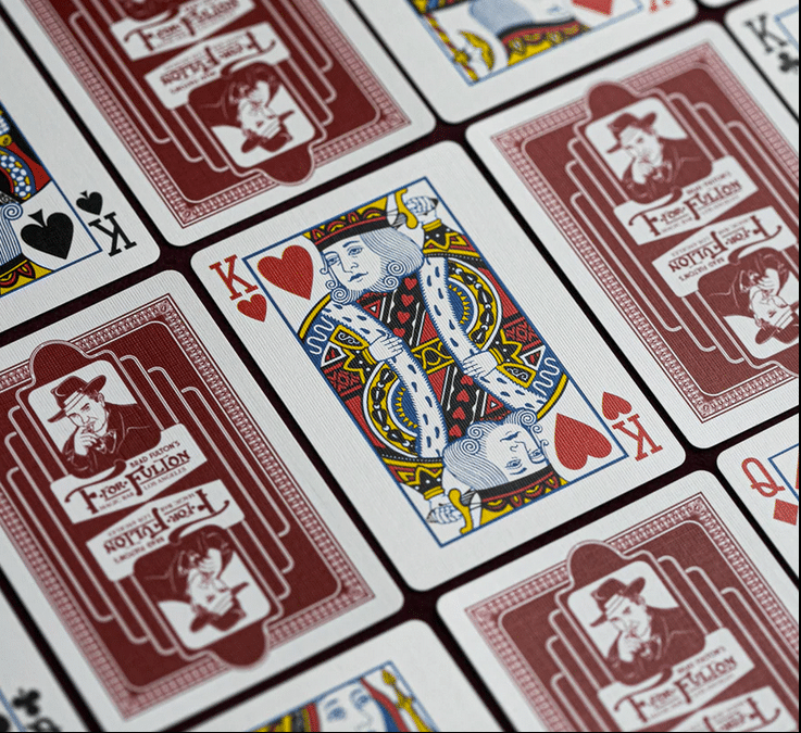 Zaubertricks und Props Kartenspiel SOLOMAGIA The Hidden King Playing Cards Yellow